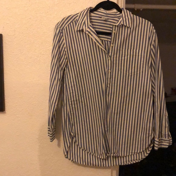 Lucky brand boyfriend button up - Picture 3 of 3